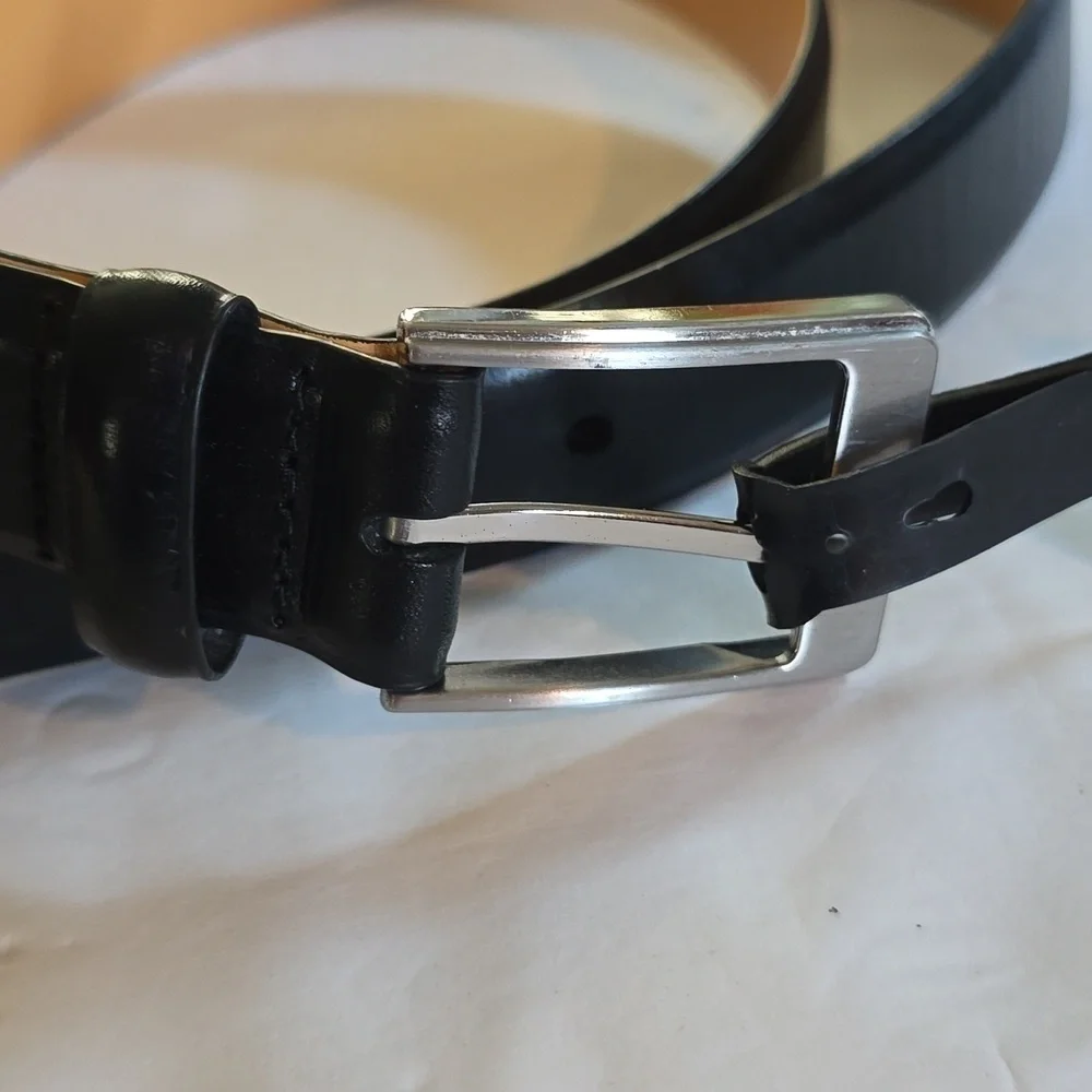 Lands END Mens Black leather Belt Silver Buckle New! Sz.46